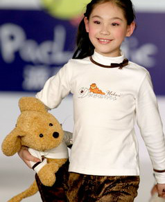 �ɿ��m�۰�ɫ�L(zh��ng)��