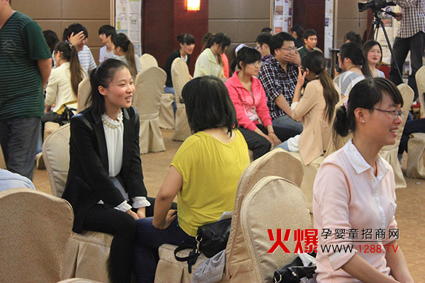 ����չӖ��