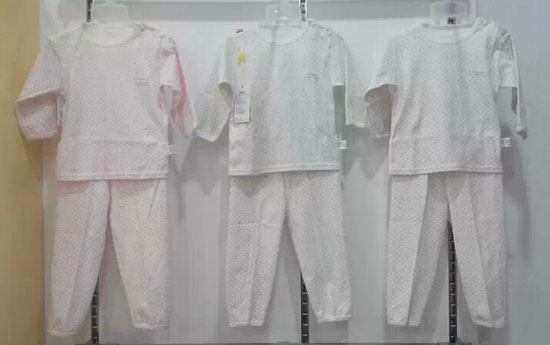 圣嬰島兒童內(nèi)衣套裝