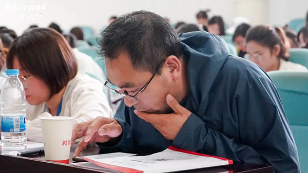 菲洛維HES菁英伙伴專業(yè)學術峰會南京站21.jpg 菲洛維HES菁英伙伴專業(yè)學術峰會南京站21.jpg