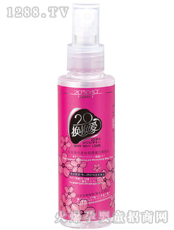 �Q�Q��(��i)õ������ˬ�wˮ