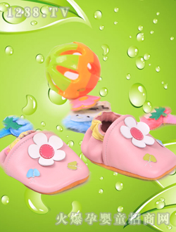 �𶹶���ɫ����yingeЬ