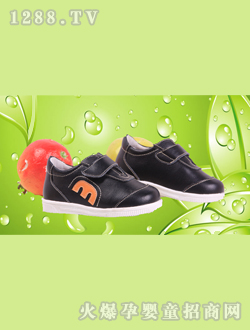 �𶹶���ɫ�\(y��n)��Ь