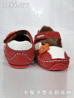 ��ʿ��tɫͯЬ