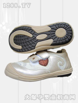 ��ʿ���y��ɫͯЬ