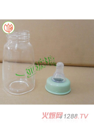 一亞寬口玻璃奶瓶