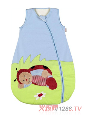 �SʢСư�x(ch��ng)˯��