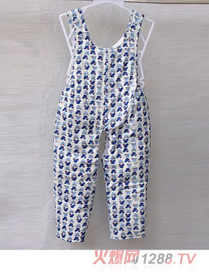 ���ľ�yinge������ͨ��ѝ���c�{ɫ