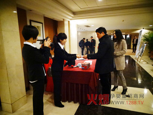 ���e����̎